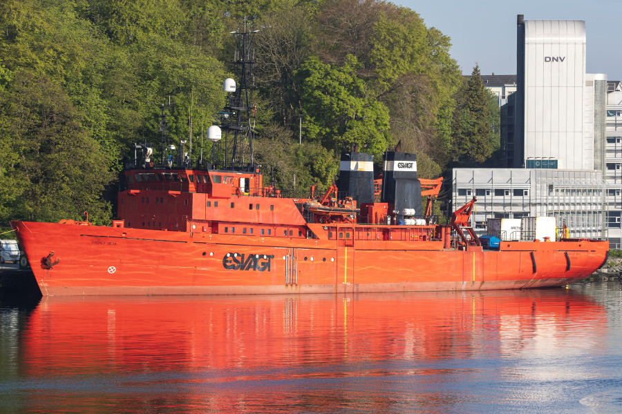 Esvagt Beta at Ledaal, Norway